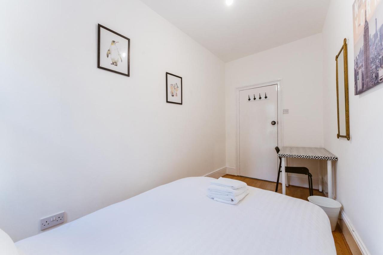 Mile End Double Rooms 86A Londra Dış mekan fotoğraf