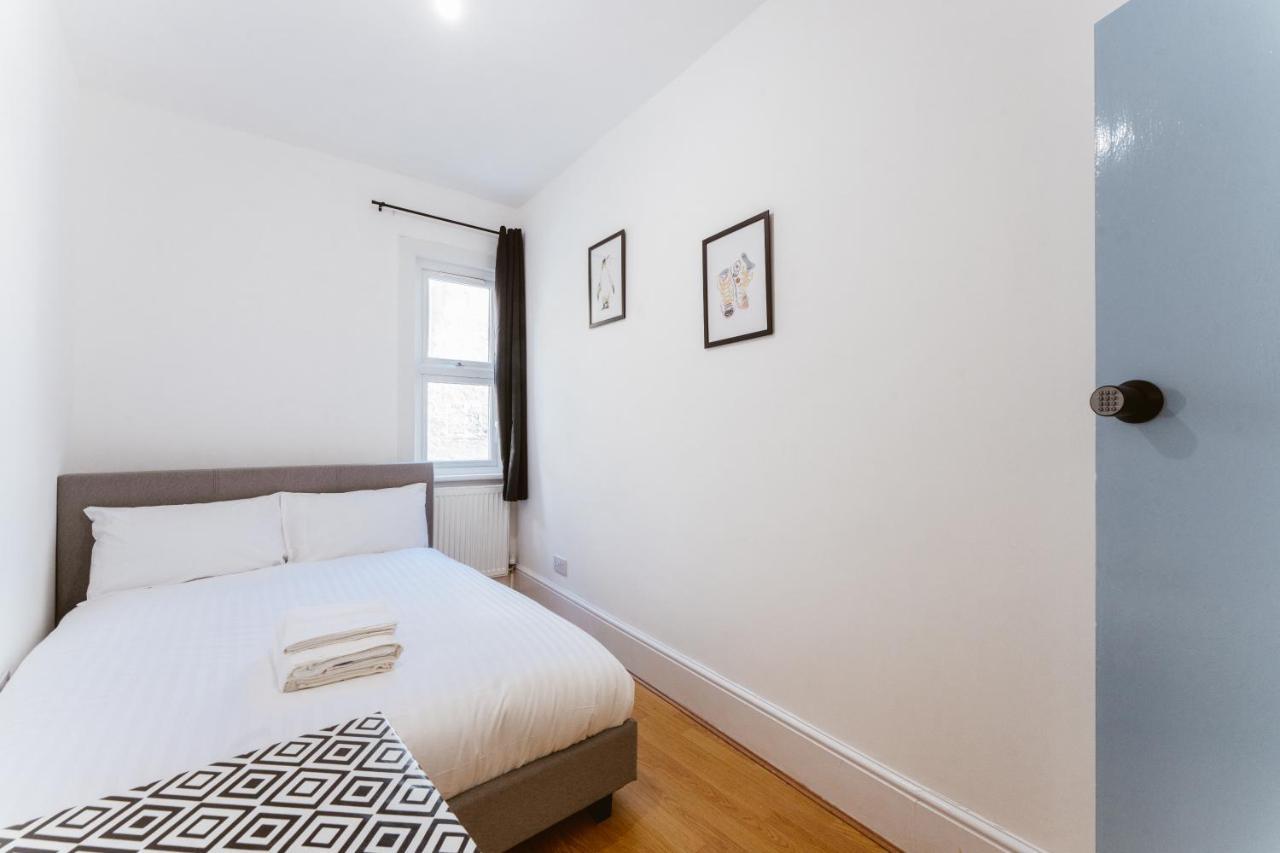 Mile End Double Rooms 86A Londra Dış mekan fotoğraf