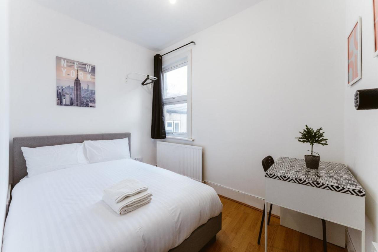 Mile End Double Rooms 86A Londra Dış mekan fotoğraf